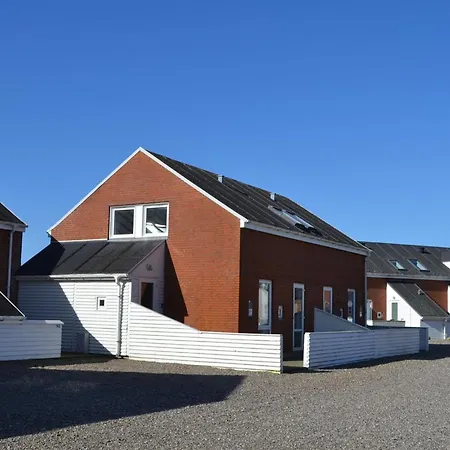 Arabella - 2-3km From The Sea By Interhome